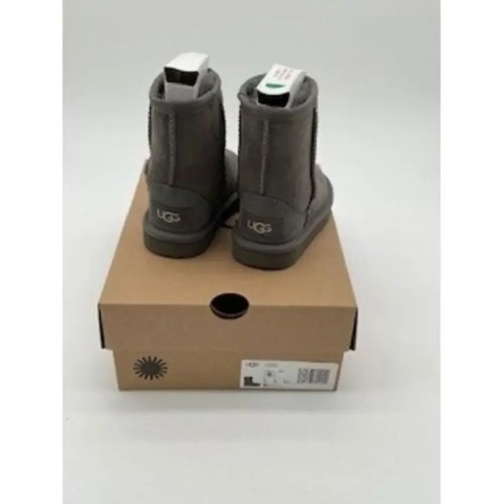 UGG Classic Short Gray Toddler Boots‎ Size C6